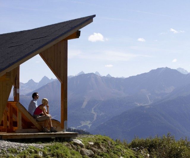 BergHütte mit AUSSICHT